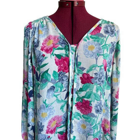 Joie Women’s Size XS 100% Silk Peony Floral‎ Blouse - Picture 2 of 7